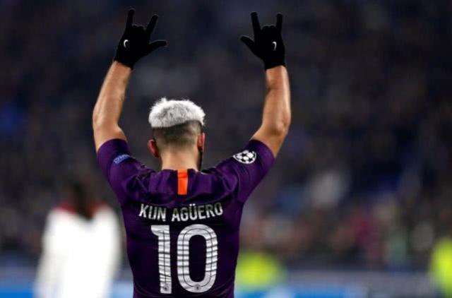  曼城三球横扫伯恩茅斯，哈兰德双响炮主宰全场  