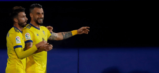  巴斯蒂亚防守端密不透风零封对手带走三分归