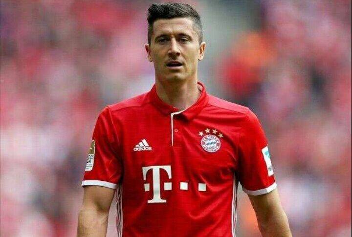  凯泽斯劳滕老将焕发第二春，德甲传奇续写新篇章